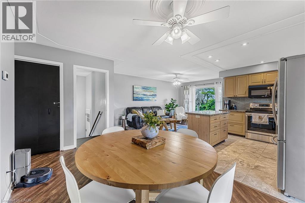 Photo 11 of 21 South Grimsby Road 5, Smithville ON
