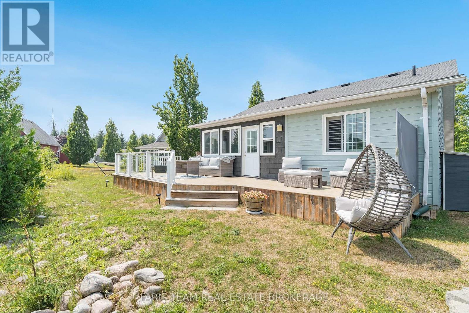 Photo 21 of 3 Awenda Avenue, Wasaga Beach ON