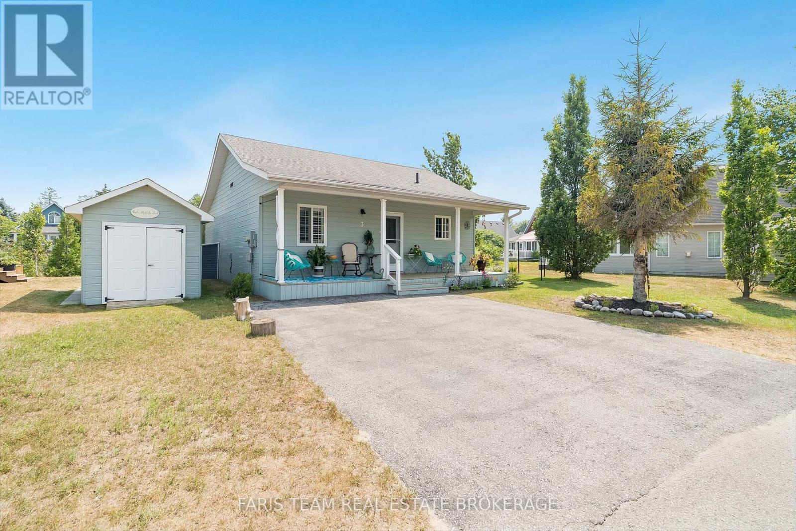 Photo 3 of 3 Awenda Avenue, Wasaga Beach ON