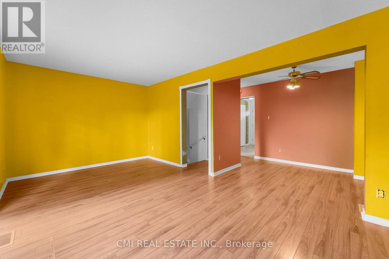 Photo 28 of 99 2570 Southvale Crescent, Ottawa ON