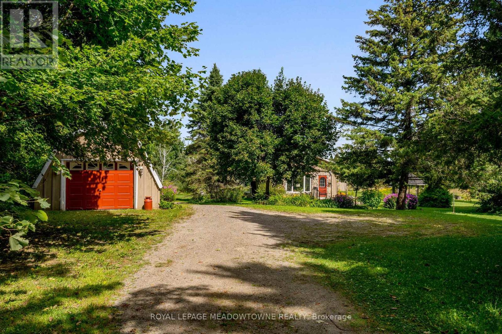 Photo 8 of 5139 Ninth Line, Erin ON