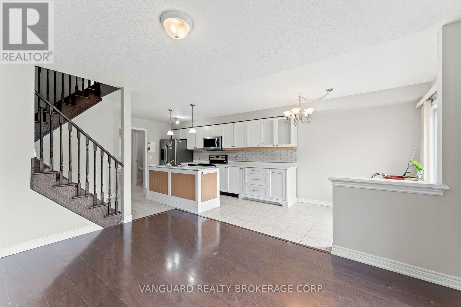 Photo 24 of 905 Cook Crescent, Shelburne ON