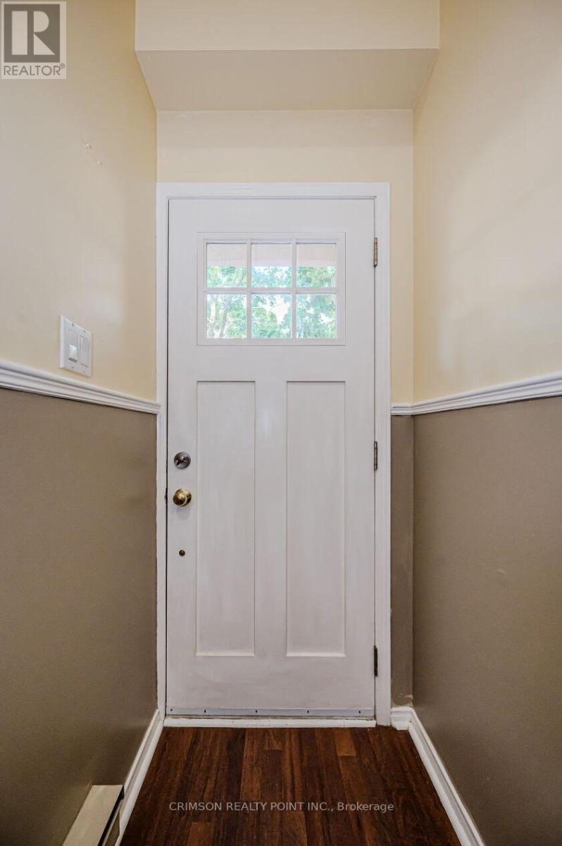 Photo 5 of 7 266 Limeridge Road E, Hamilton ON