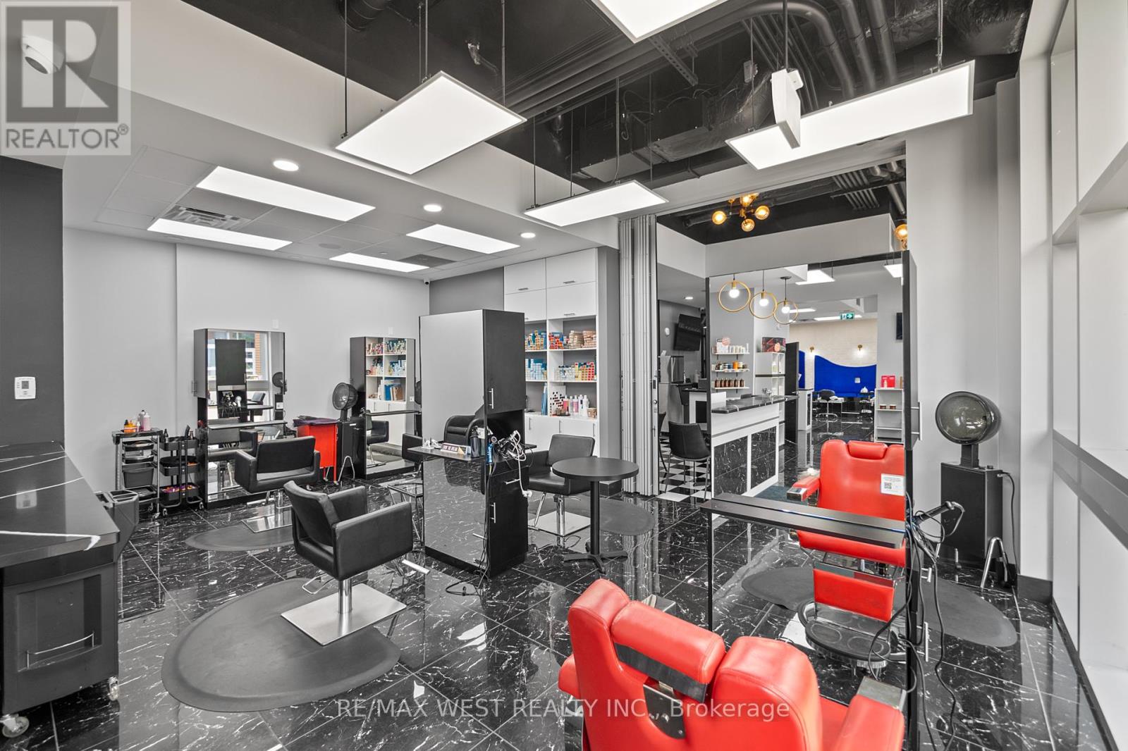 Photo 16 of 211 213 130 Columbia St W Street, Waterloo ON
