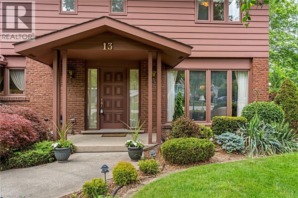 Photo 5 of 13 Leslie Drive, Stoney Creek ON