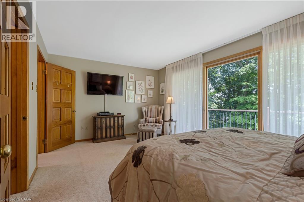 Photo 21 of 13 Leslie Drive, Stoney Creek ON