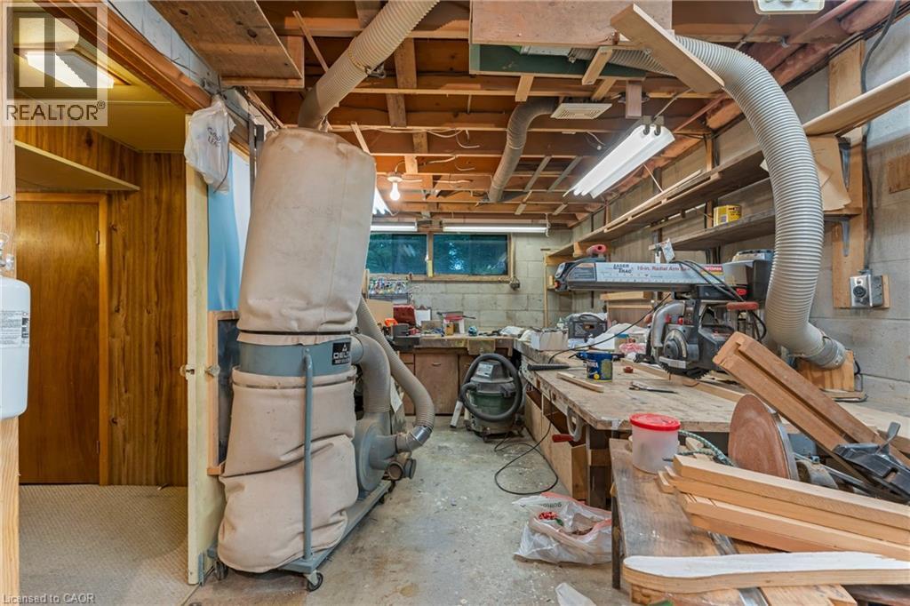 Photo 38 of 13 Leslie Drive, Stoney Creek ON