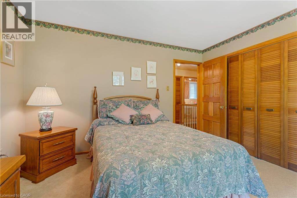 Photo 30 of 13 Leslie Drive, Stoney Creek ON