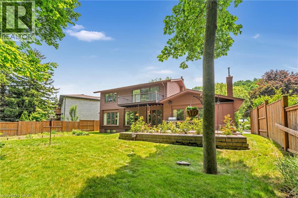 Photo 43 of 13 Leslie Drive, Stoney Creek ON