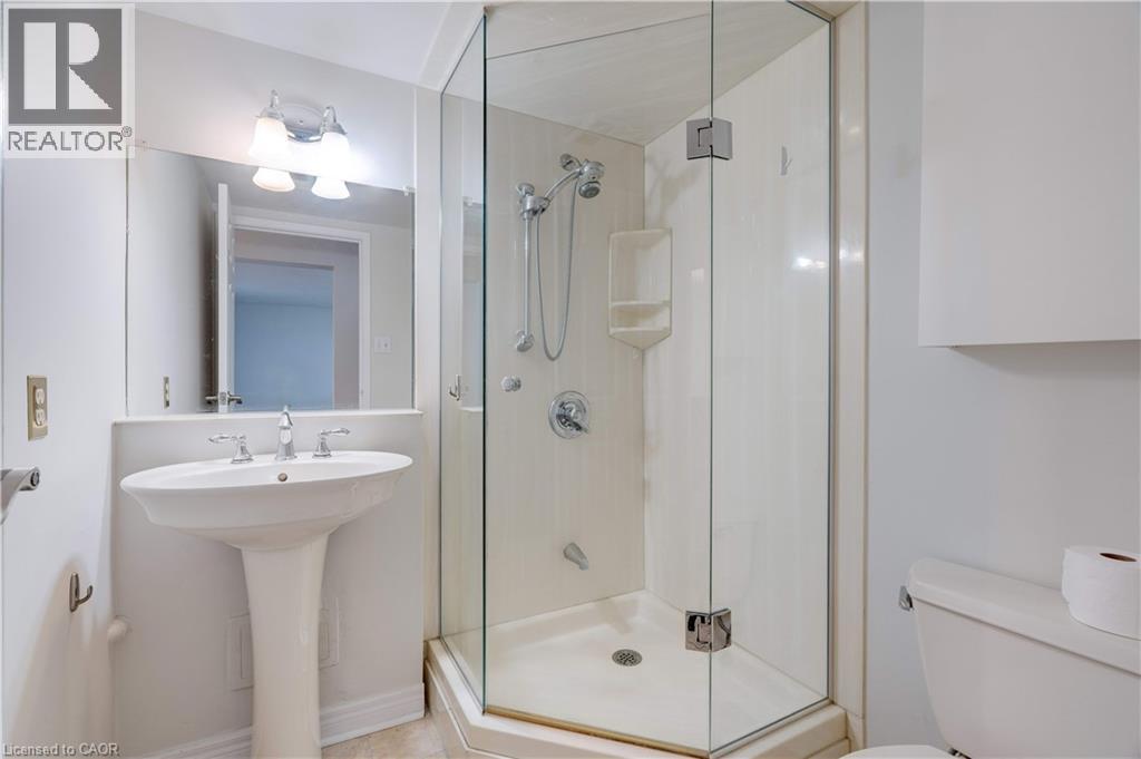 Photo 24 of 5280 Lakeshore Road Unit 205, Burlington ON
