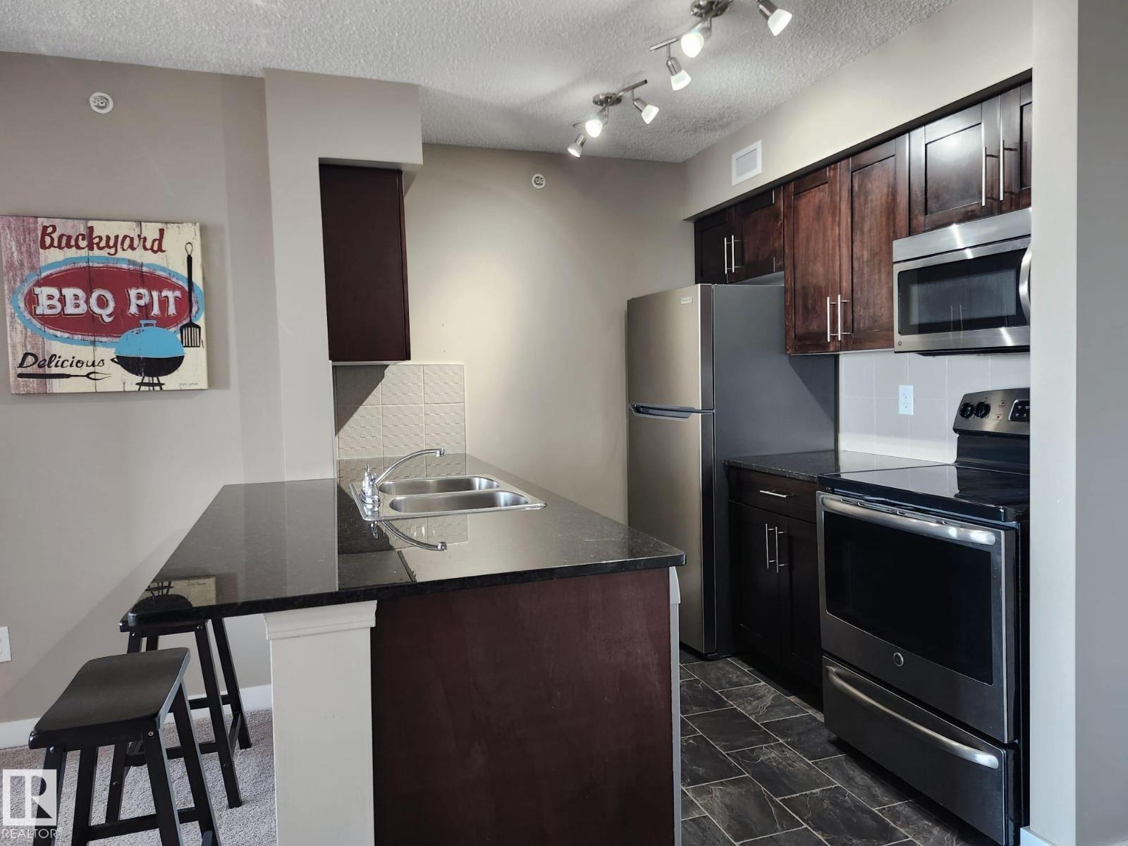 Photo 12 of 407 270 Mcconachie Dr Nw, Edmonton AB
