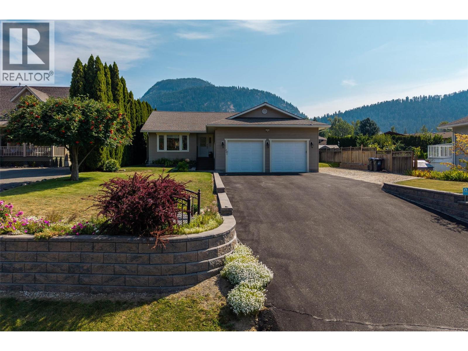 Photo 37 of 351 Juniper Street, Chase BC