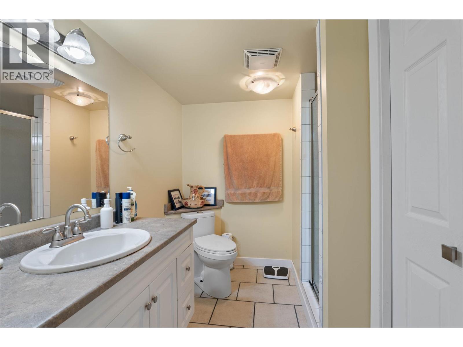 Photo 18 of 351 Juniper Street, Chase BC