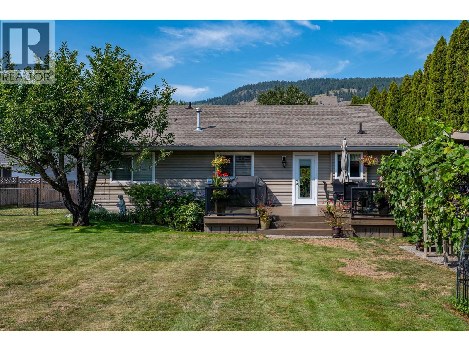 Photo 24 of 351 Juniper Street, Chase BC