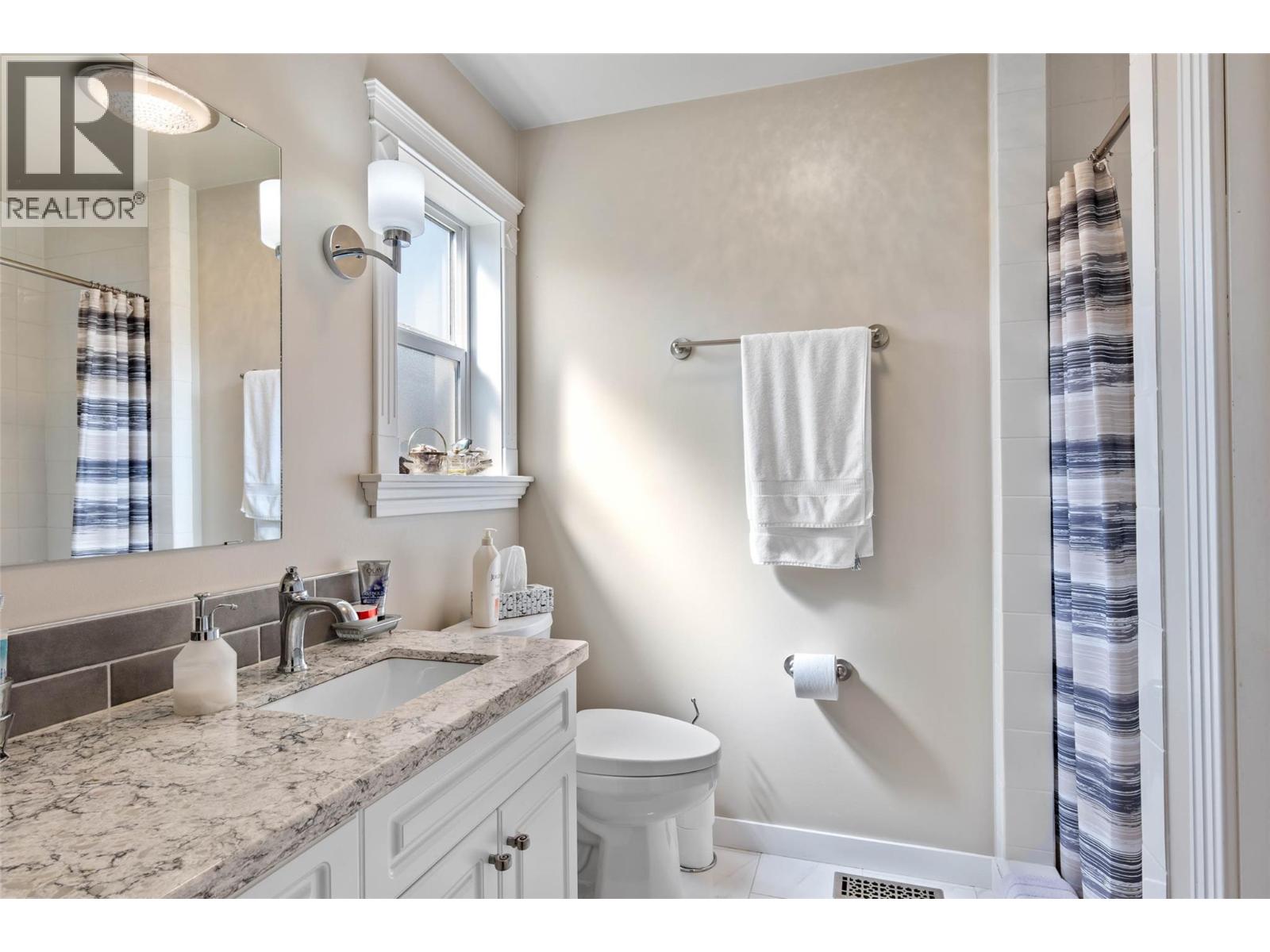 Photo 13 of 351 Juniper Street, Chase BC
