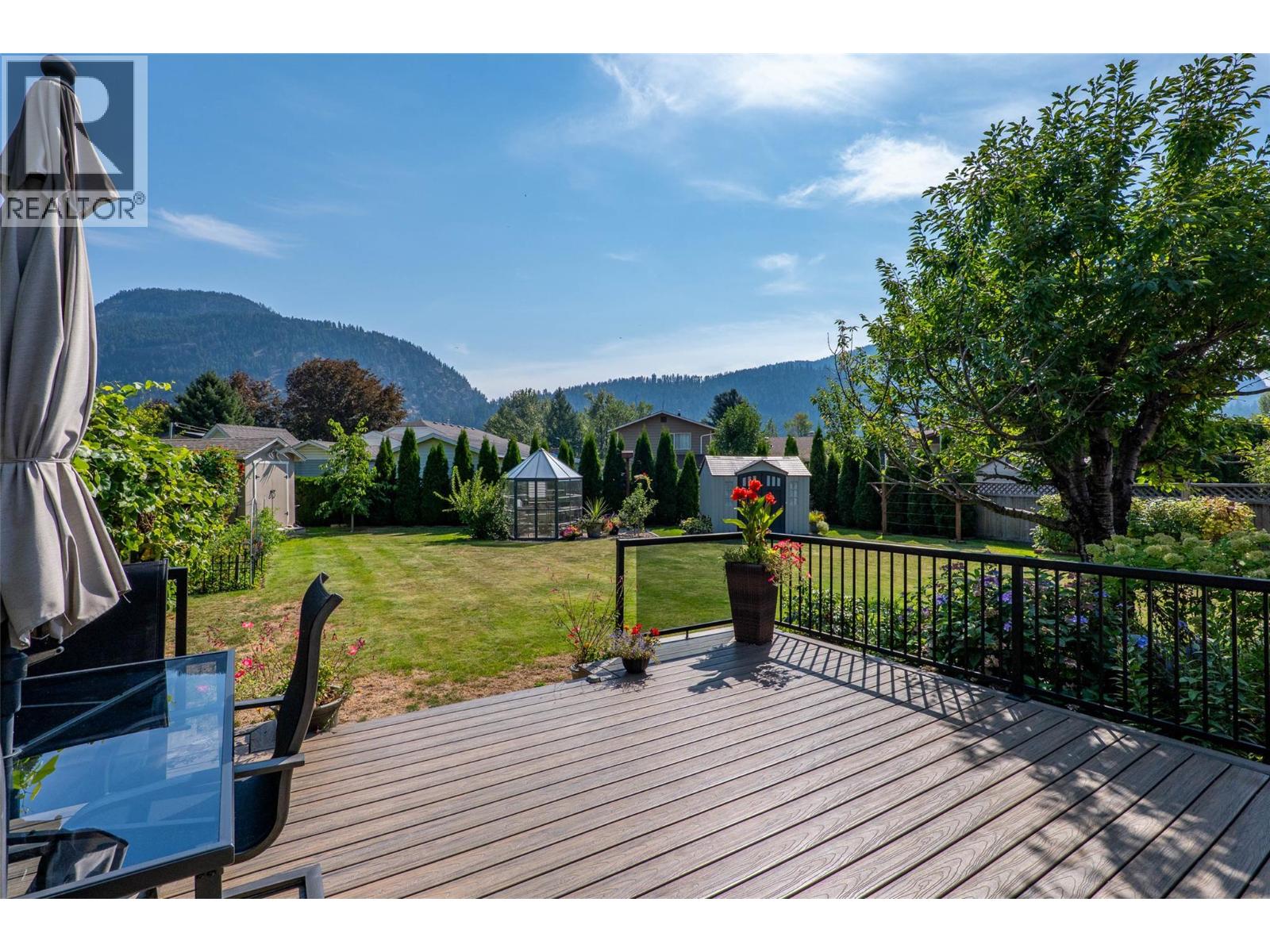 Photo 40 of 351 Juniper Street, Chase BC
