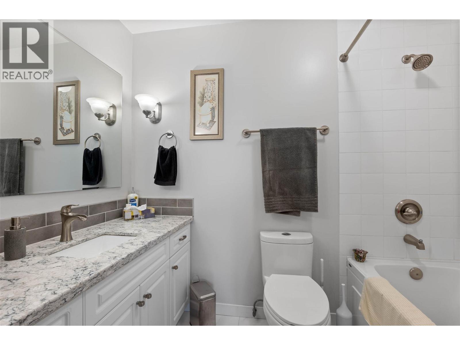Photo 11 of 351 Juniper Street, Chase BC