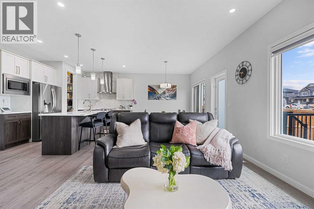 Photo 16 of 205 Legacy Reach Crescent Se, Calgary AB