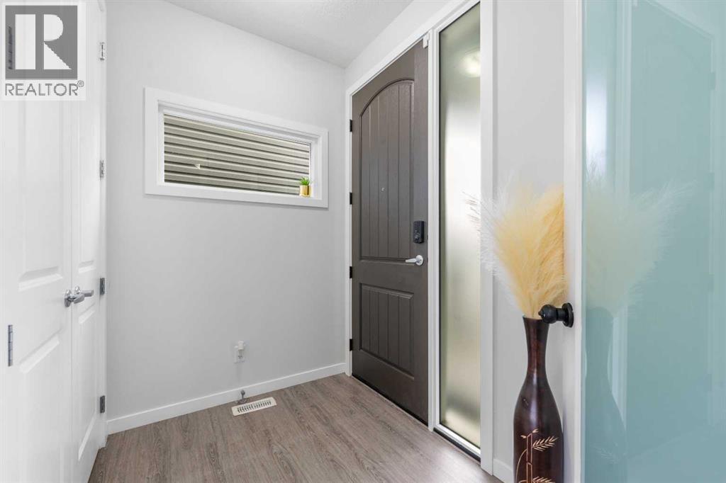 Photo 2 of 205 Legacy Reach Crescent Se, Calgary AB