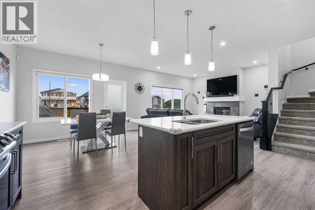 Photo 11 of 205 Legacy Reach Crescent Se, Calgary AB