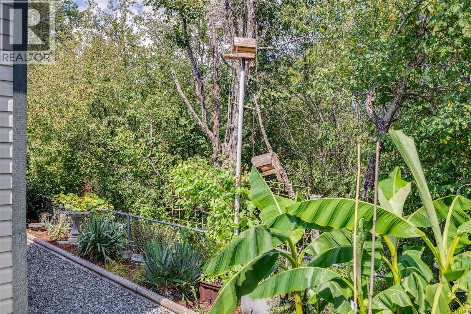 Photo 36 of 1848 Valley Oak Dr, Nanaimo BC
