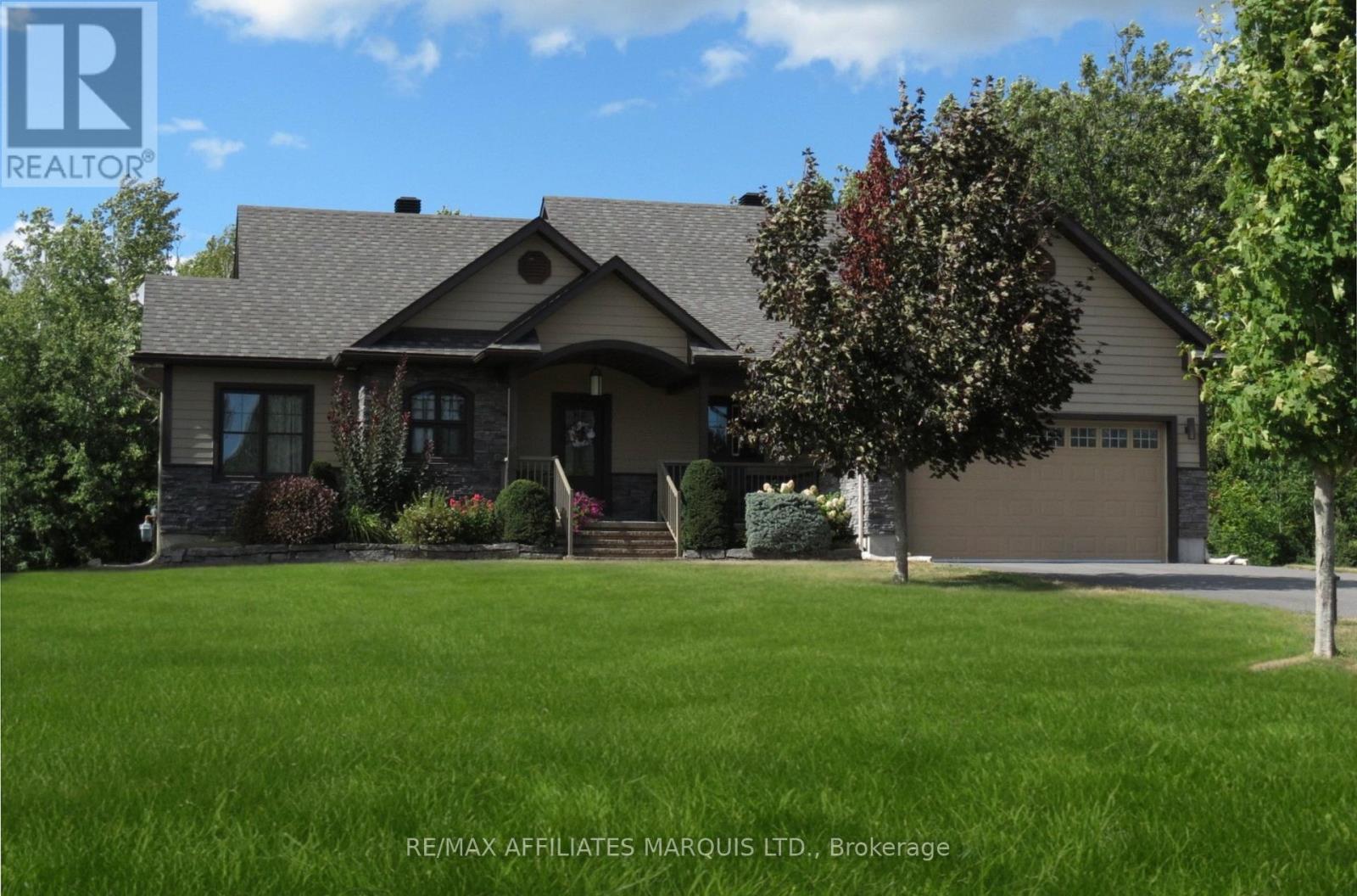 Photo 1 of 20447 Patricia Lane, South Glengarry ON