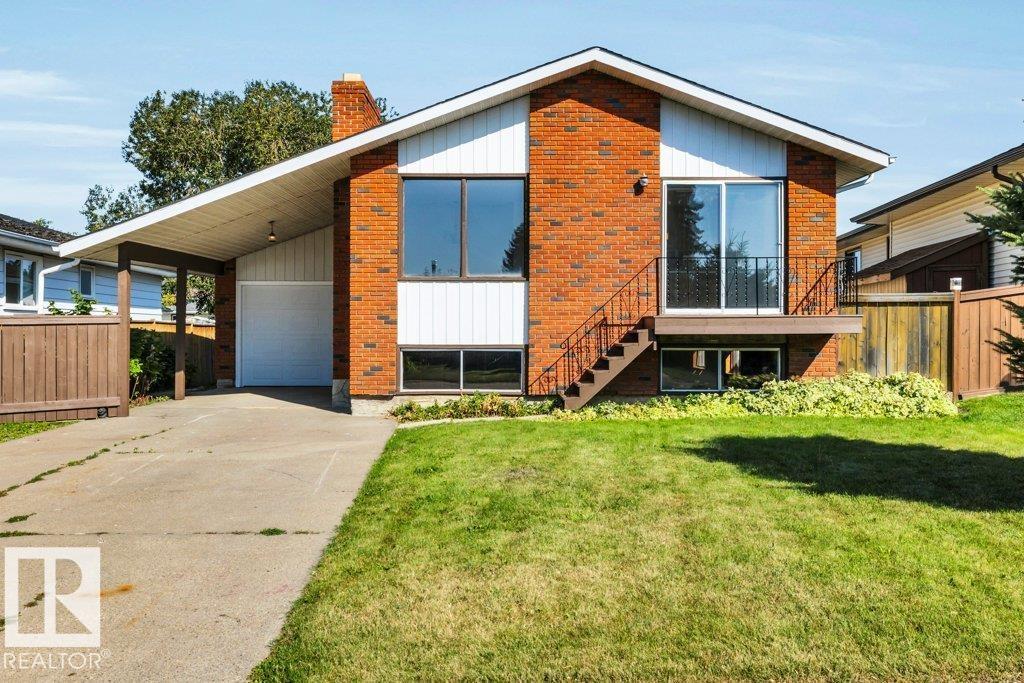 Photo 1 of 2131 79 St Nw Nw, Edmonton AB