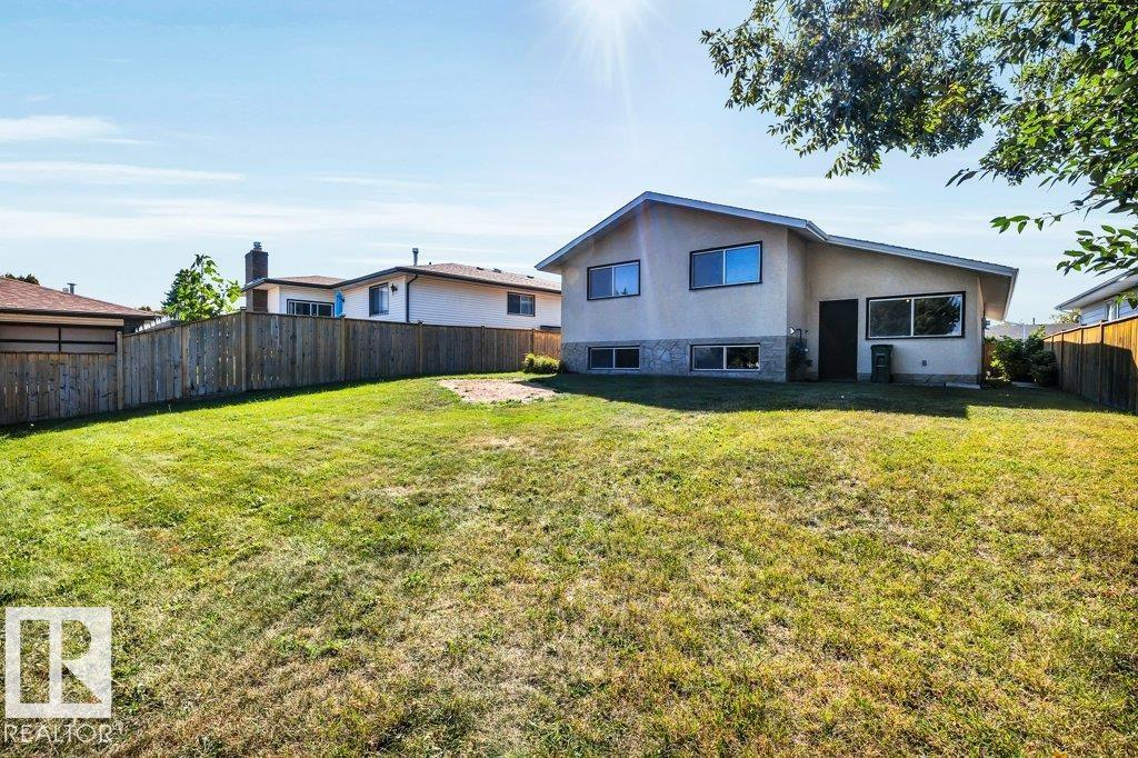 Photo 36 of 2131 79 St Nw Nw, Edmonton AB
