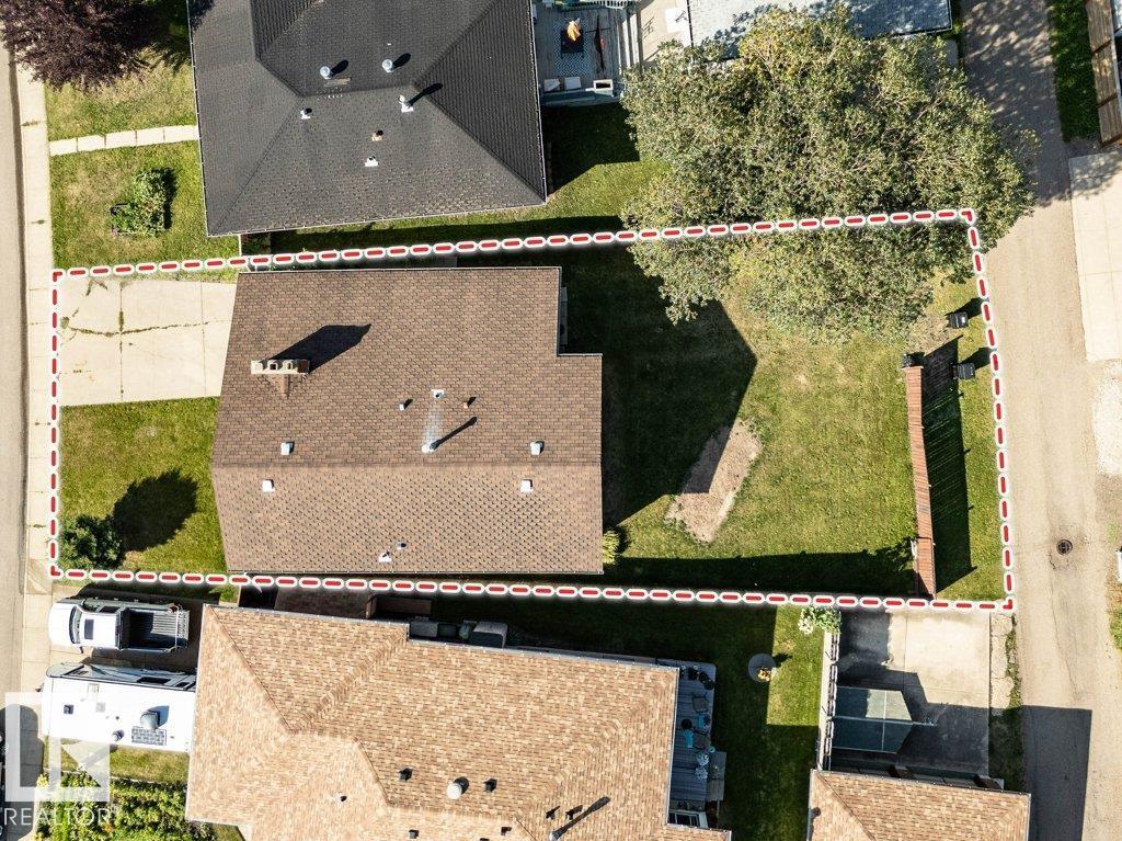 Photo 46 of 2131 79 St Nw Nw, Edmonton AB