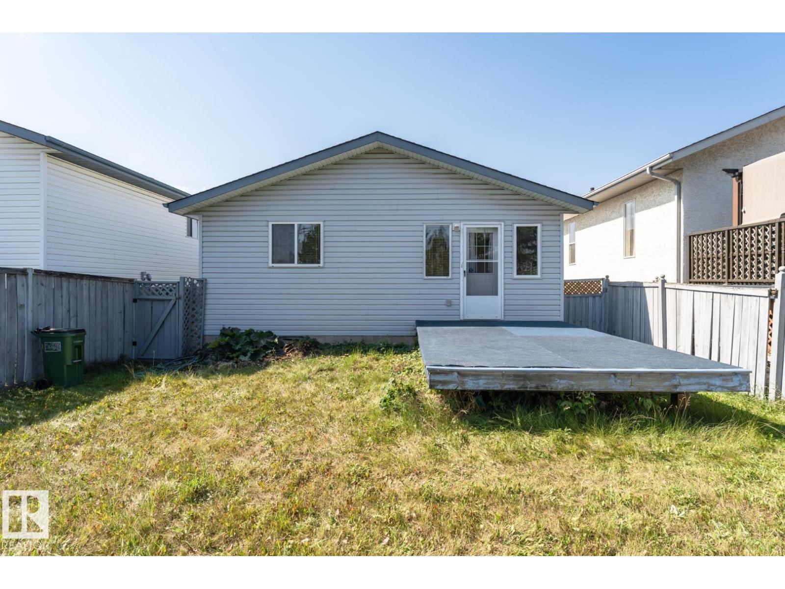 Photo 24 of 15019 128 St Nw, Edmonton AB