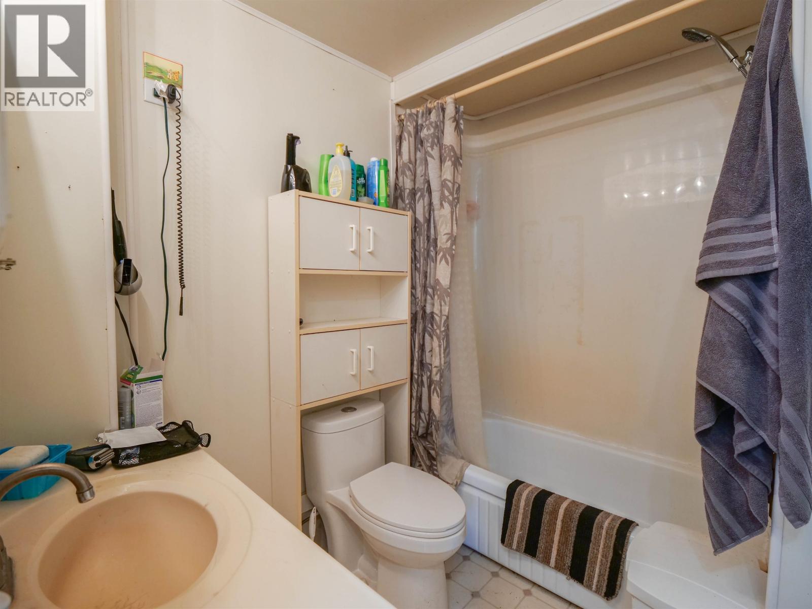 2412 RED BLUFF ROAD, Quesnel