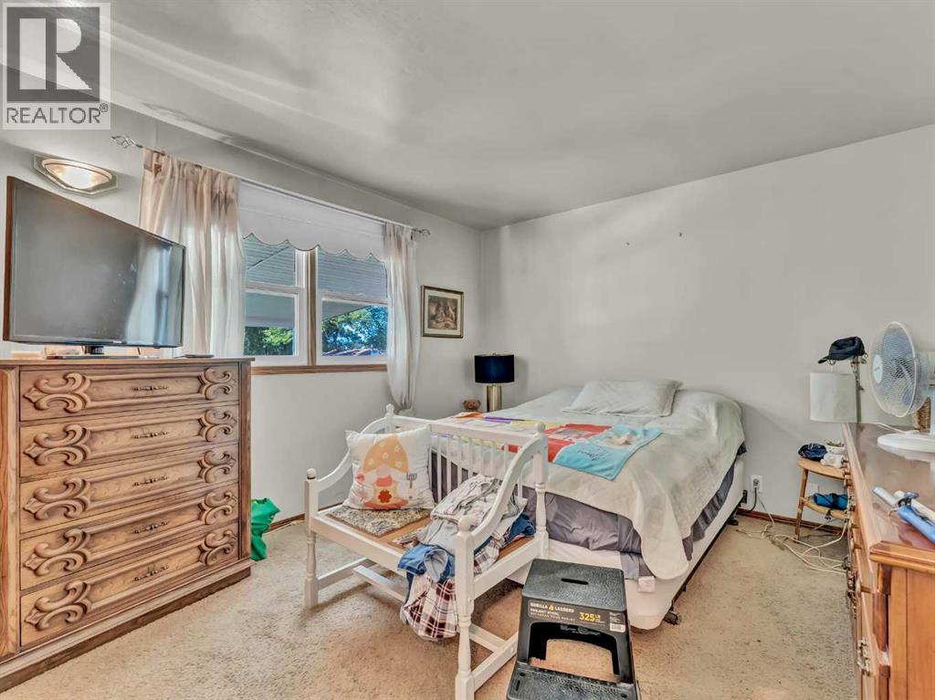 Photo 26 of 1702 15 Avenue Se, Medicine Hat AB