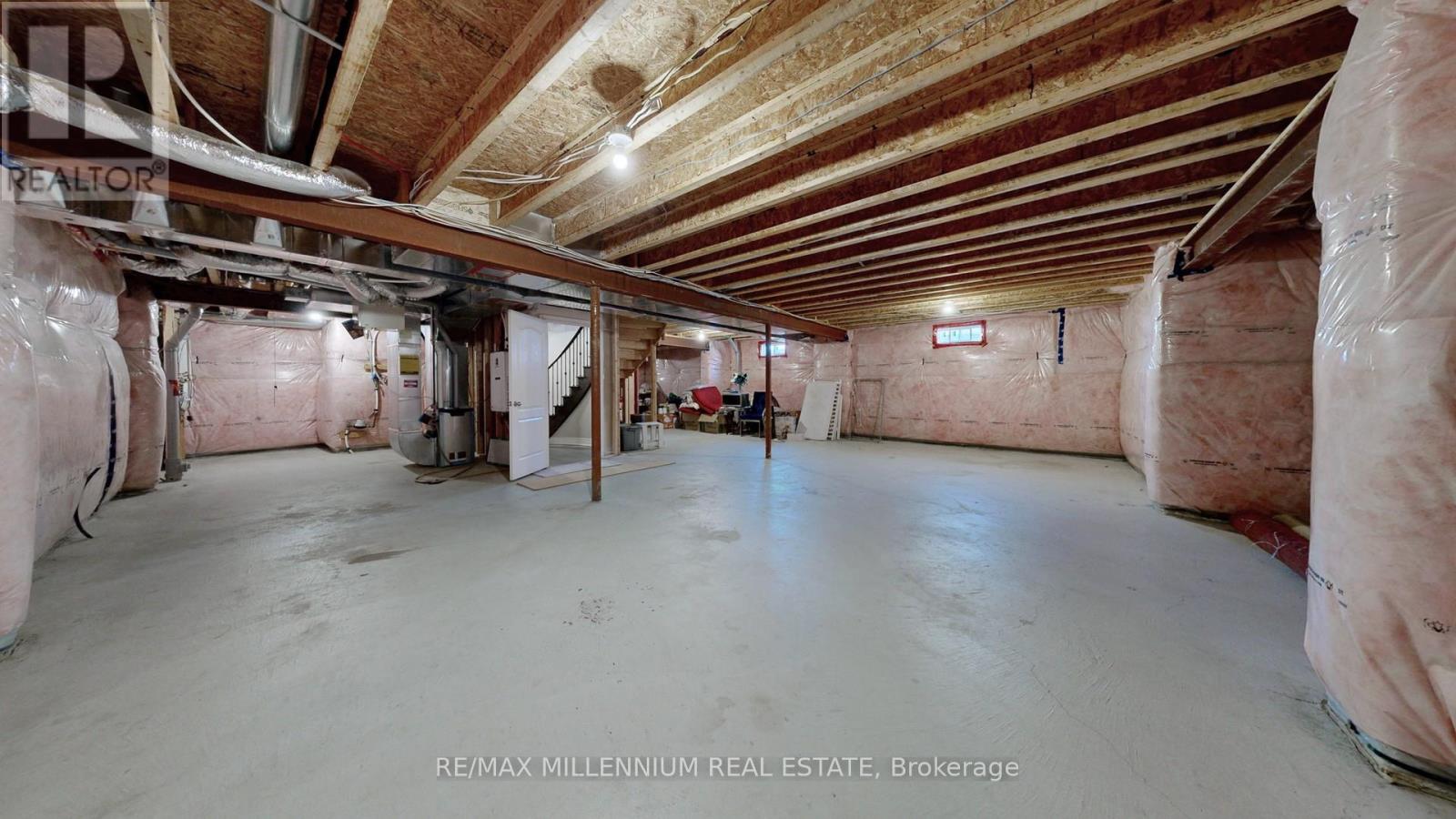 Photo 46 of 845 Langford Boulevard, Bradford West Gwillimbury ON