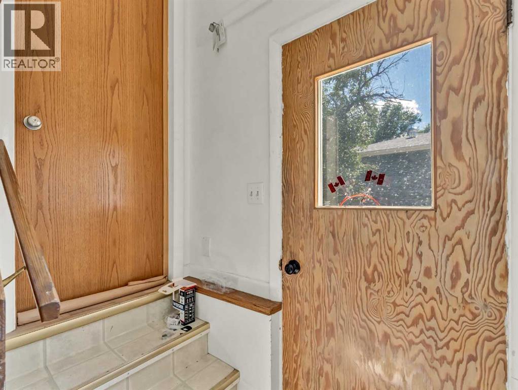 Photo 31 of 1702 15 Avenue Se, Medicine Hat AB