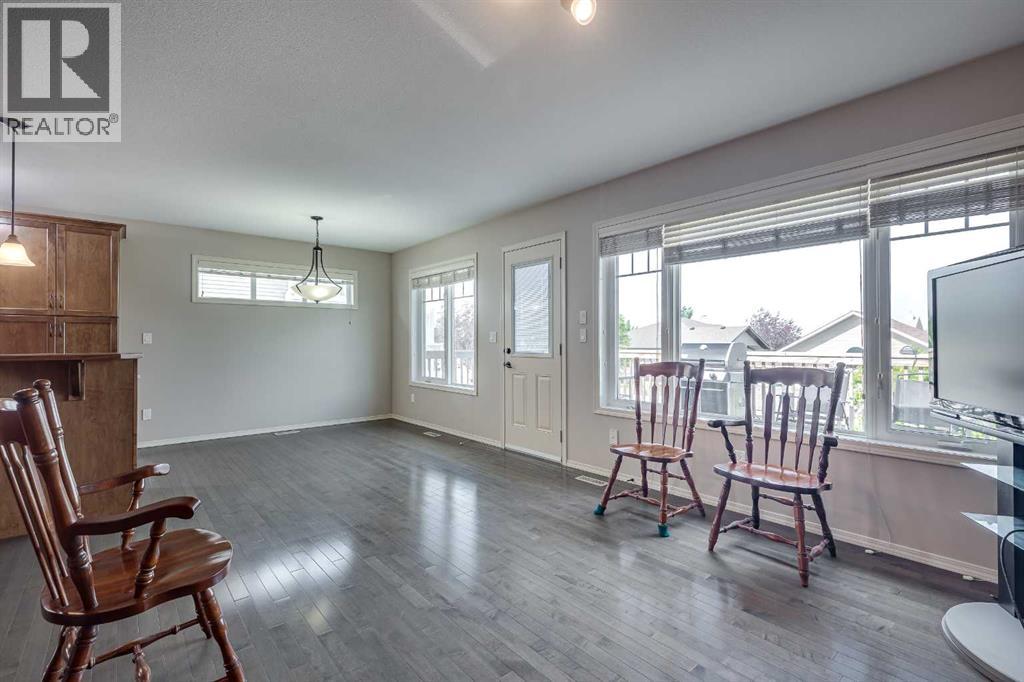 Photo 17 of 56 Illingworth Close, Red Deer AB