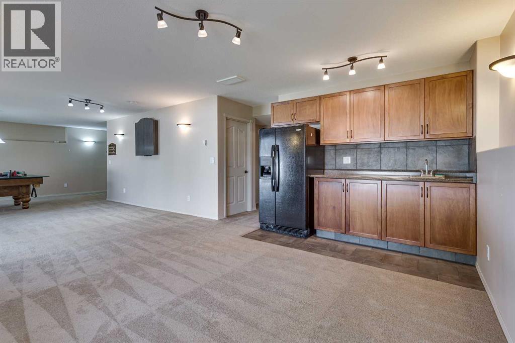 Photo 34 of 56 Illingworth Close, Red Deer AB