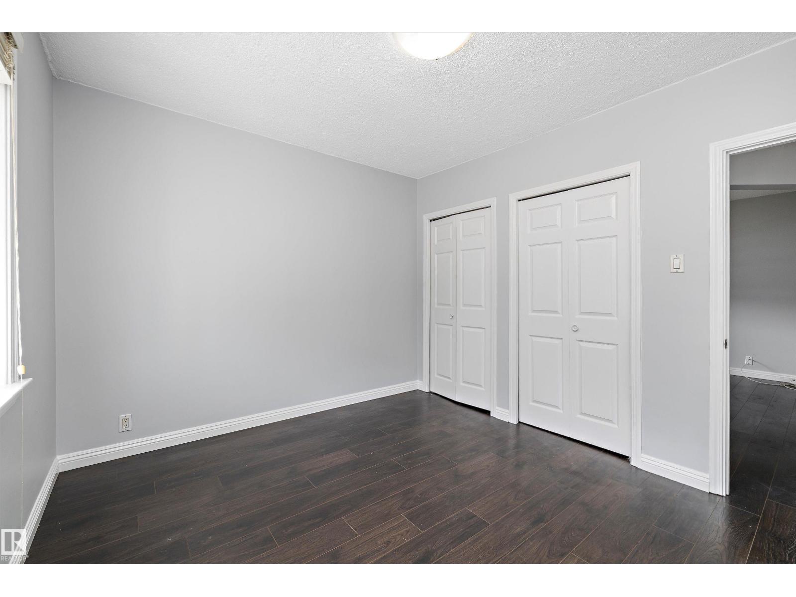 Photo 19 of 8020 115 Av Nw, Edmonton AB