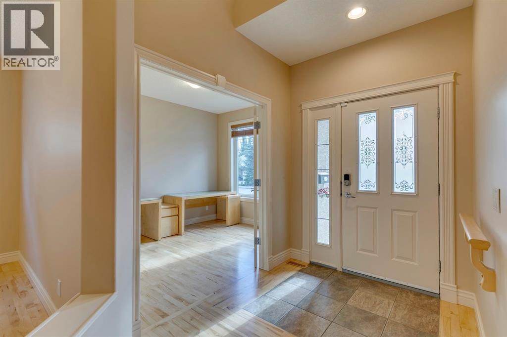 Single Family House for Sale in  Evergreen Drive SW Evergreen Calgary 