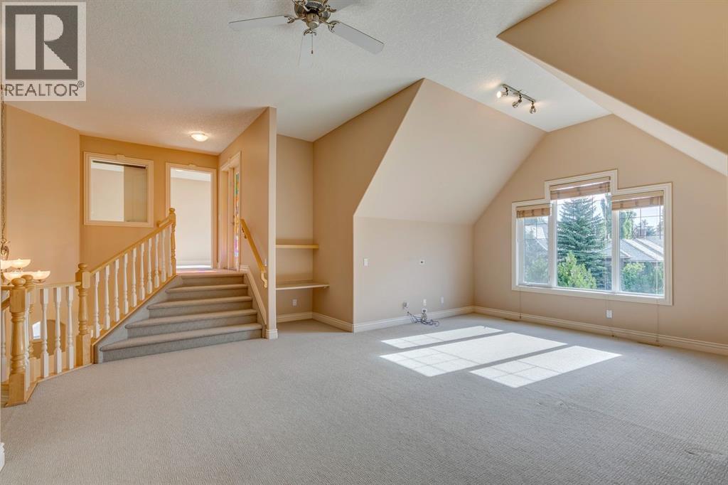 Single Family House for Sale in  Evergreen Drive SW Evergreen Calgary 