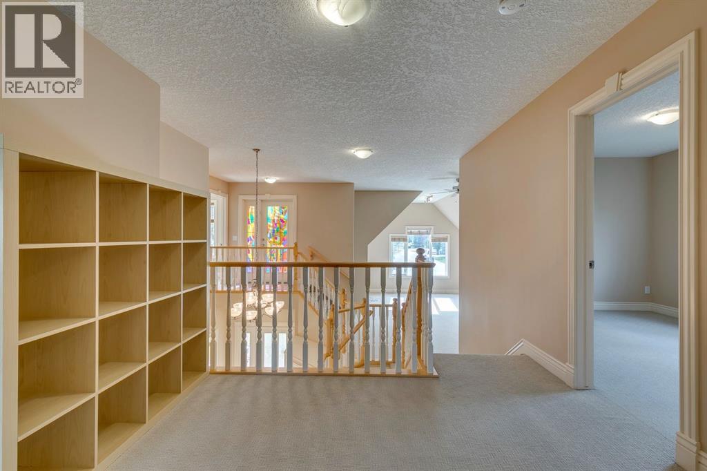 Single Family House for Sale in  Evergreen Drive SW Evergreen Calgary 