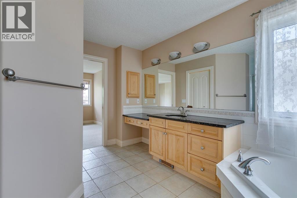Single Family House for Sale in  Evergreen Drive SW Evergreen Calgary 