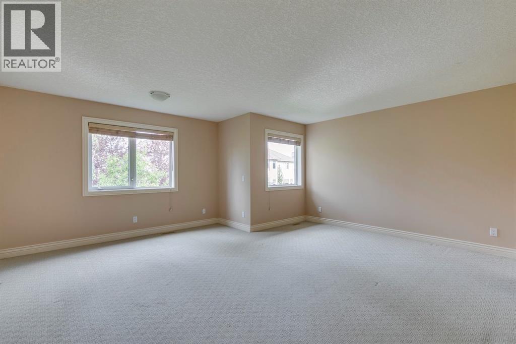 Single Family House for Sale in  Evergreen Drive SW Evergreen Calgary 