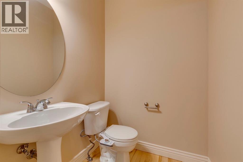 Single Family House for Sale in  Evergreen Drive SW Evergreen Calgary 