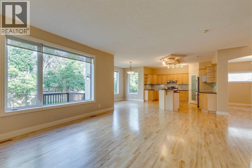 Single Family House for Sale in  Evergreen Drive SW Evergreen Calgary 