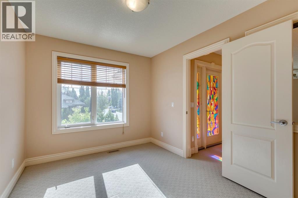 Single Family House for Sale in  Evergreen Drive SW Evergreen Calgary 
