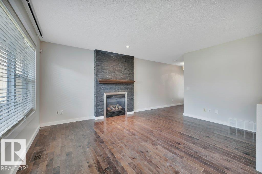 Photo 10 of 399 Simmonds Wy, Leduc AB
