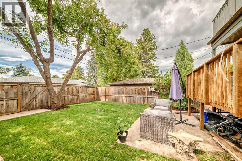 Photo 44 of 329 37 Street Sw, Calgary AB