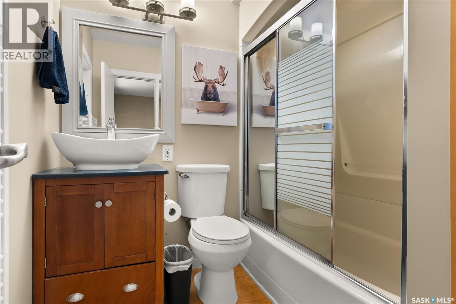 Photo 19 of 2930 Angus Street, Regina SK
