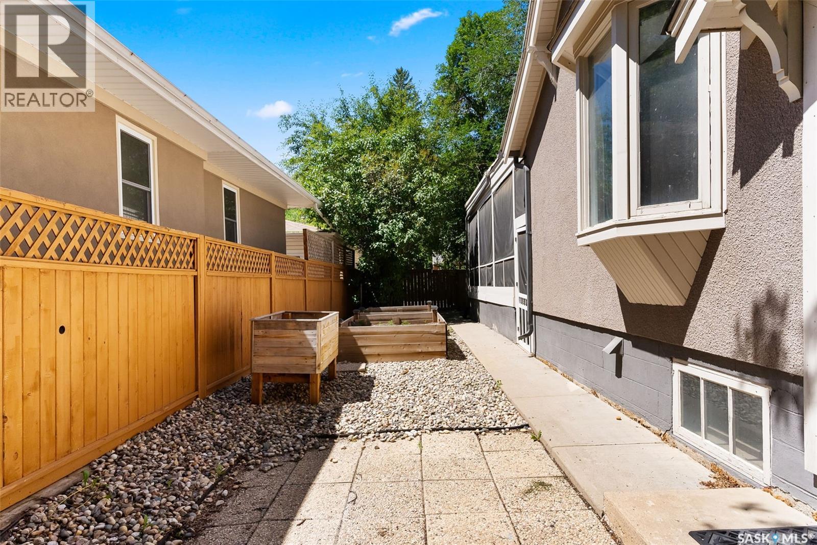Photo 38 of 2930 Angus Street, Regina SK