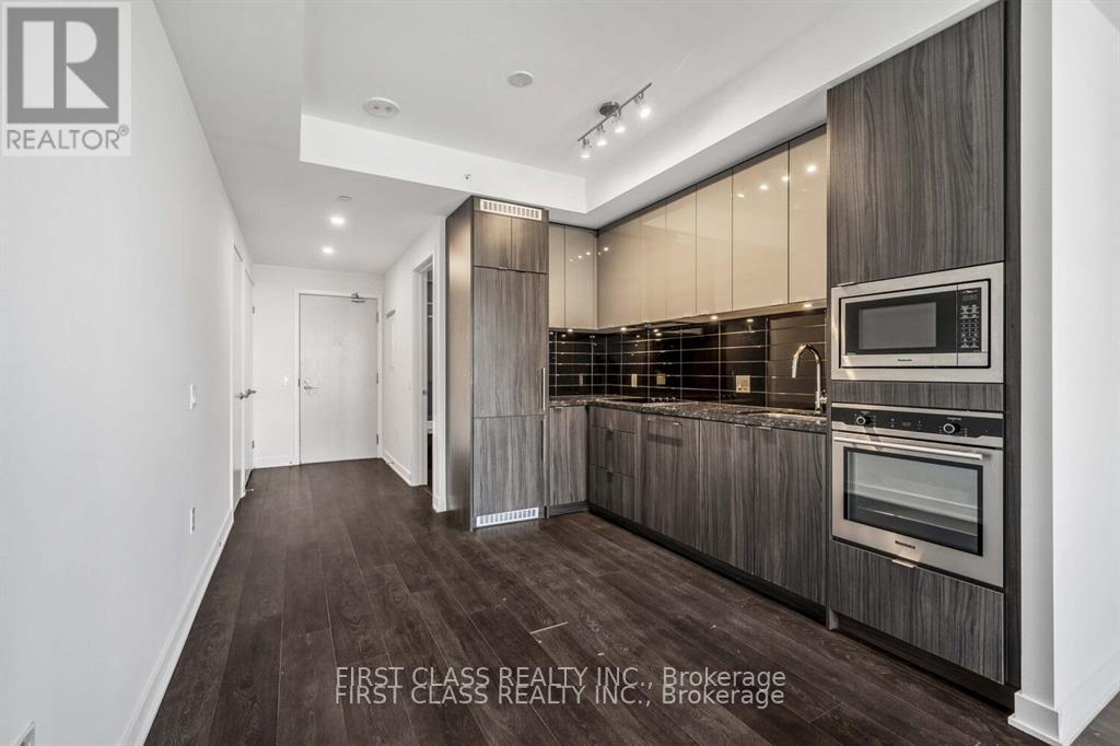 Photo 12 of 4510 115 Blue Jays Way, Toronto ON